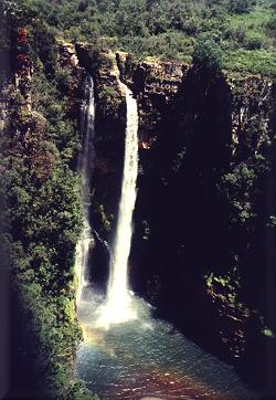 Mac Mac Falls